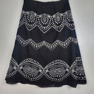 Sara Isabella Embroidered Linen Blend Full Length Skirt, Lined, EUC, size Large